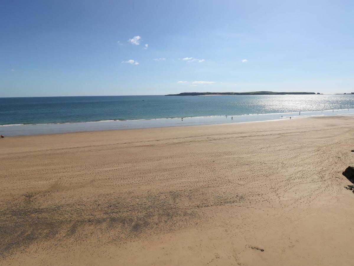 Sandtop Tenby Exterior photo
